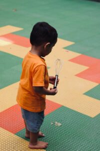 کج خلقی کودکان