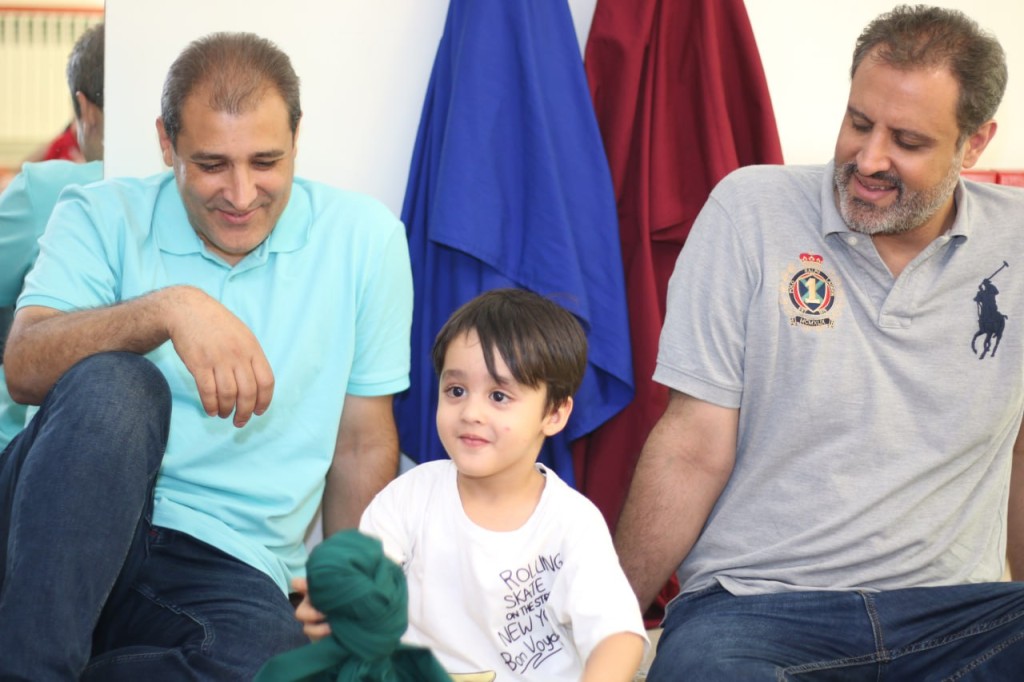 والدگری سختگیرانه